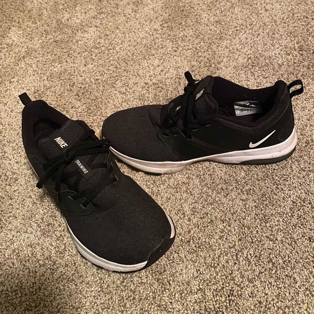 Nike Air Bella TR